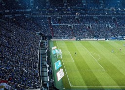 海星tv官网_争议中的最佳阵，虎扑票选与官方评述，哪个更贴近真实？